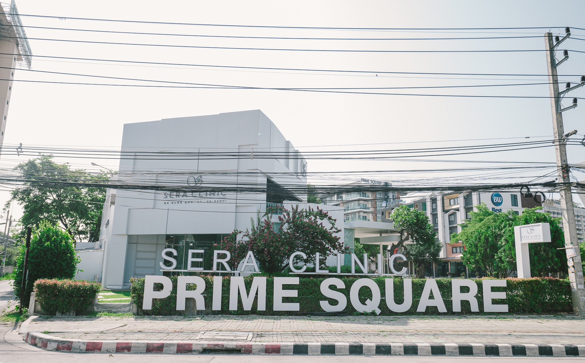 Sera Clinic Chiang Mai Side View #1